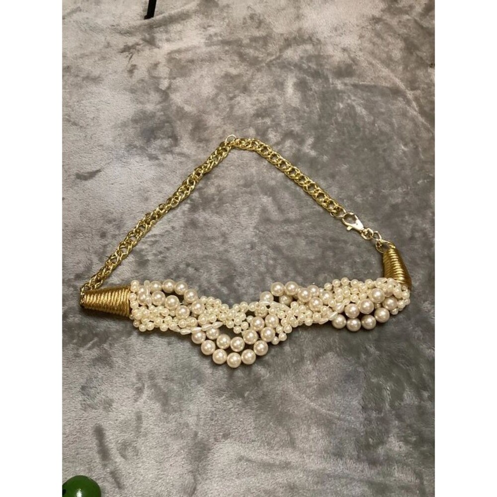 Vintage Throwback 1980s Faux Pearl & Metal Statement Hip Belt 33" Long